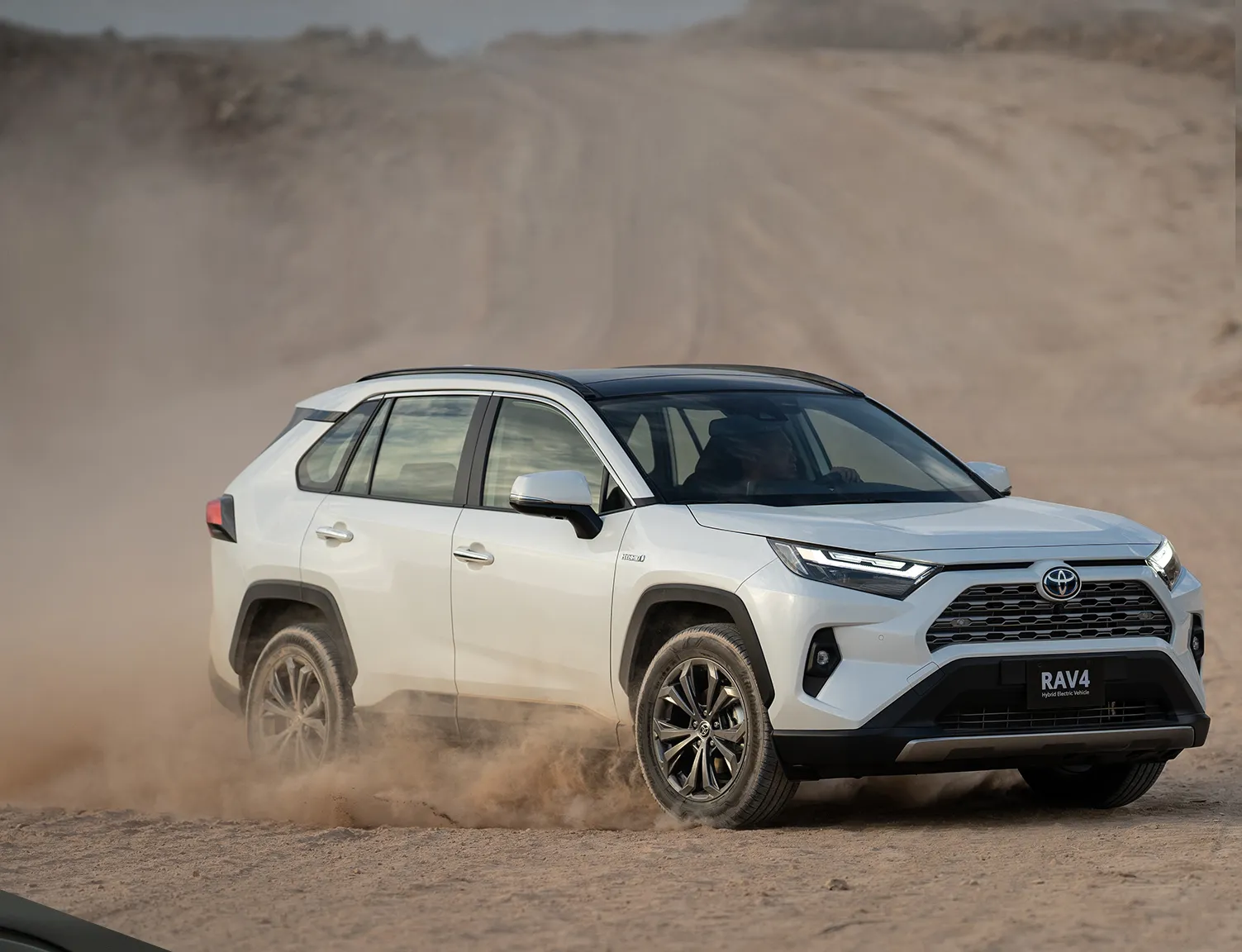 Toyota Rav4 HEV | EVOLVE THE RIDE