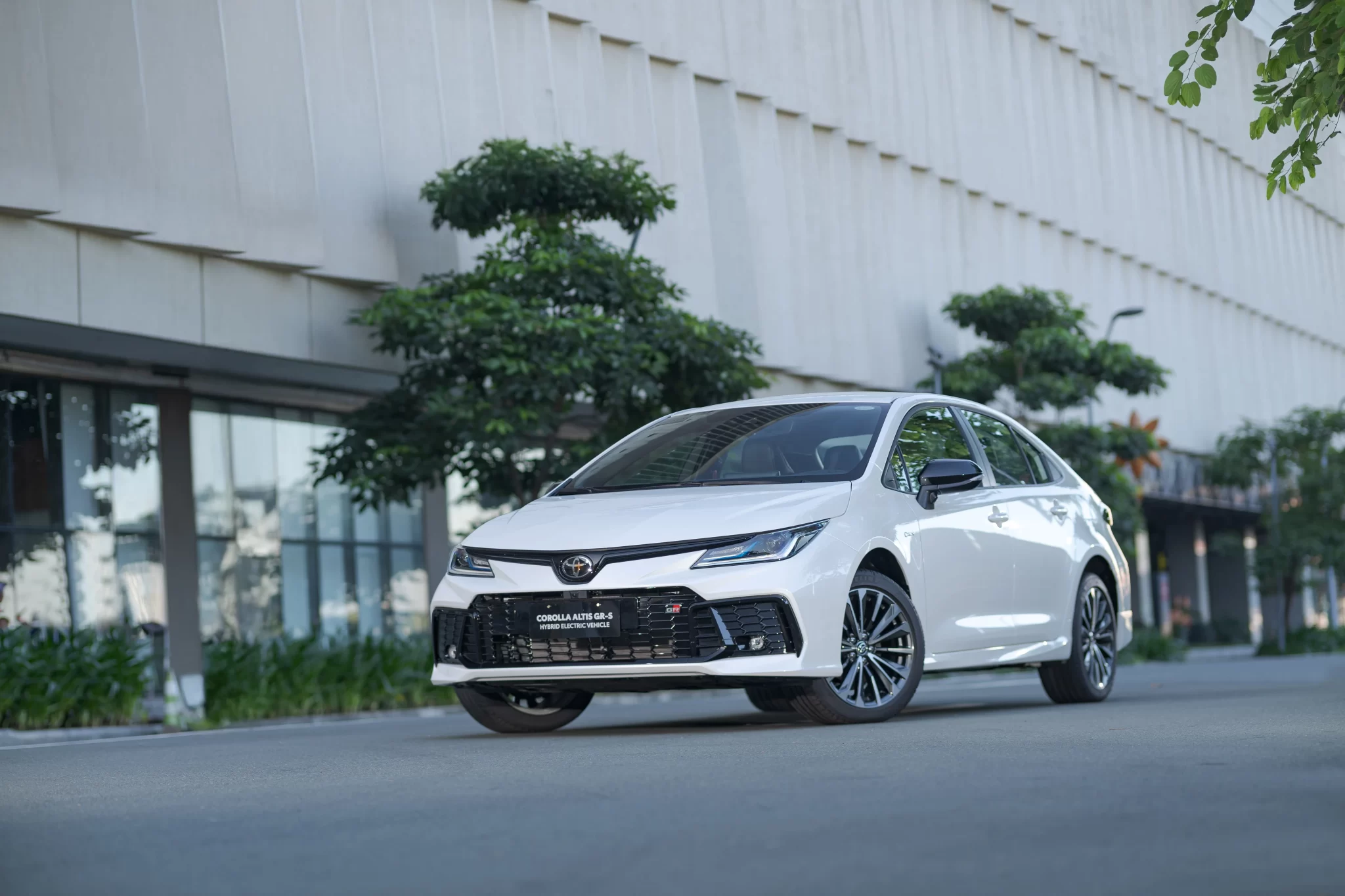 Toyota Corolla Altis GR-S HEV | LEAD THE CHARGE